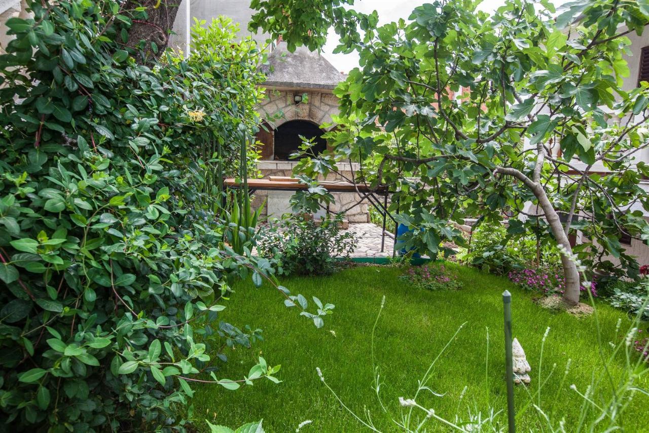 Apartments With A Parking Space Crikvenica - 11307 Екстериор снимка