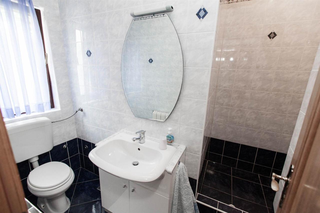 Apartments With A Parking Space Crikvenica - 11307 Екстериор снимка