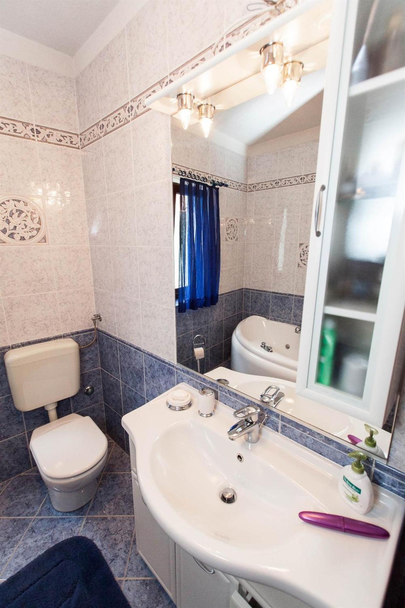 Apartments With A Parking Space Crikvenica - 11307 Екстериор снимка